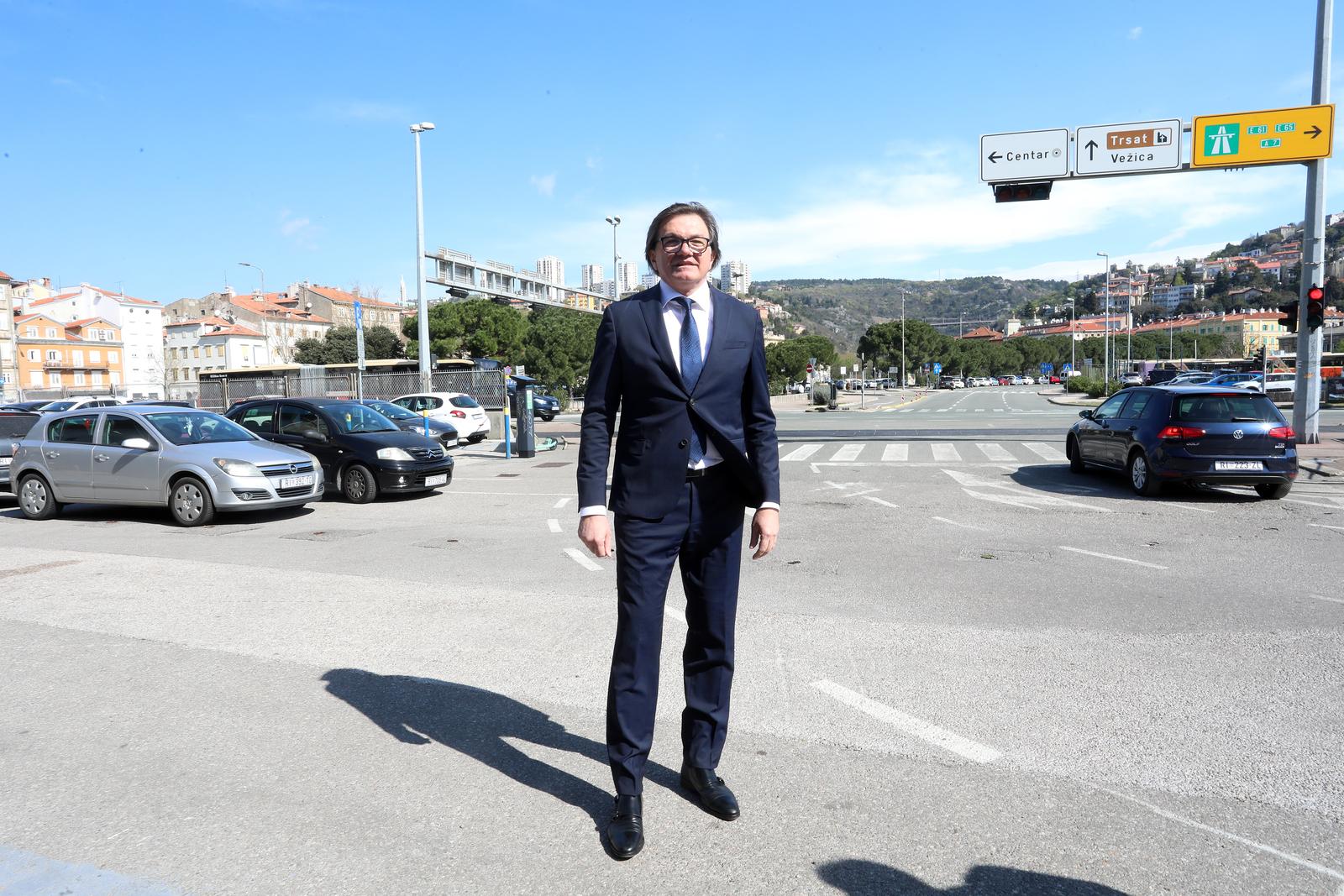 Rijeka: Konferencija Denisa Vukorepe, kandidata HDZ-a za gradona?elnika Rijeka: Konferencija Denisa Vukorepe, kandidata HDZ-a za gradona?elnika
