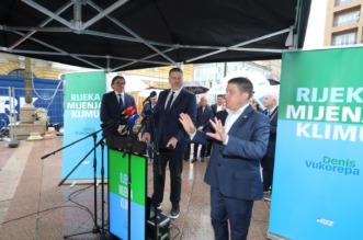 Rijeka: Denis Vukorepa, Oleg Butković i Josip Ostrogović održali konferenciju za medije Rijeka: Denis Vukorepa, Oleg Butković i Josip Ostrogović održali konferenciju za medije