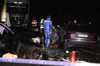 U prometnoj nesreći na Turanjskoj obilaznici smrtno stradali Nikola Pokrivač i još jedna osoba U prometnoj nesreći na Turanjskoj obilaznici smrtno stradali Nikola Pokrivač i još jedna osoba