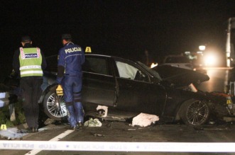 U prometnoj nesreći na Turanjskoj obilaznici smrtno stradali Nikola Pokrivač i još jedna osoba U prometnoj nesreći na Turanjskoj obilaznici smrtno stradali Nikola Pokrivač i još jedna osoba