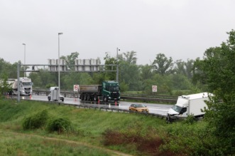 Dvije osobe poginule u prometnoj nesreći na zagrebačkoj obilaznici Dvije osobe poginule u prometnoj nesreći na zagrebačkoj obilaznici