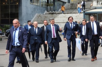 Rijeka: Premijer Plenković došao podržati kandidate HDZ-a Rijeka: Premijer Plenković došao podržati kandidate HDZ-a