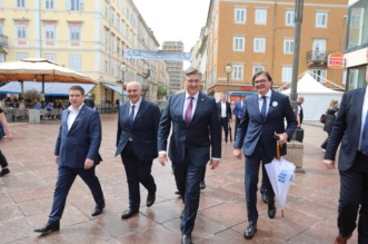 Rijeka: Premijer Plenković došao podržati kandidate HDZ-a Rijeka: Premijer Plenković došao podržati kandidate HDZ-a