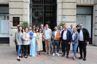 Rijeka: Marko Filipović predaje skupljene potpise za izbore Rijeka: Marko Filipović predaje skupljene potpise za izbore