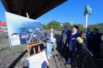 Matulji: Ministar Oleg Butković na uvođenju izvođača u posao dogradnje čvora Matulji Matulji: Ministar Oleg Butković na uvođenju izvođača u posao dogradnje čvora Matulji