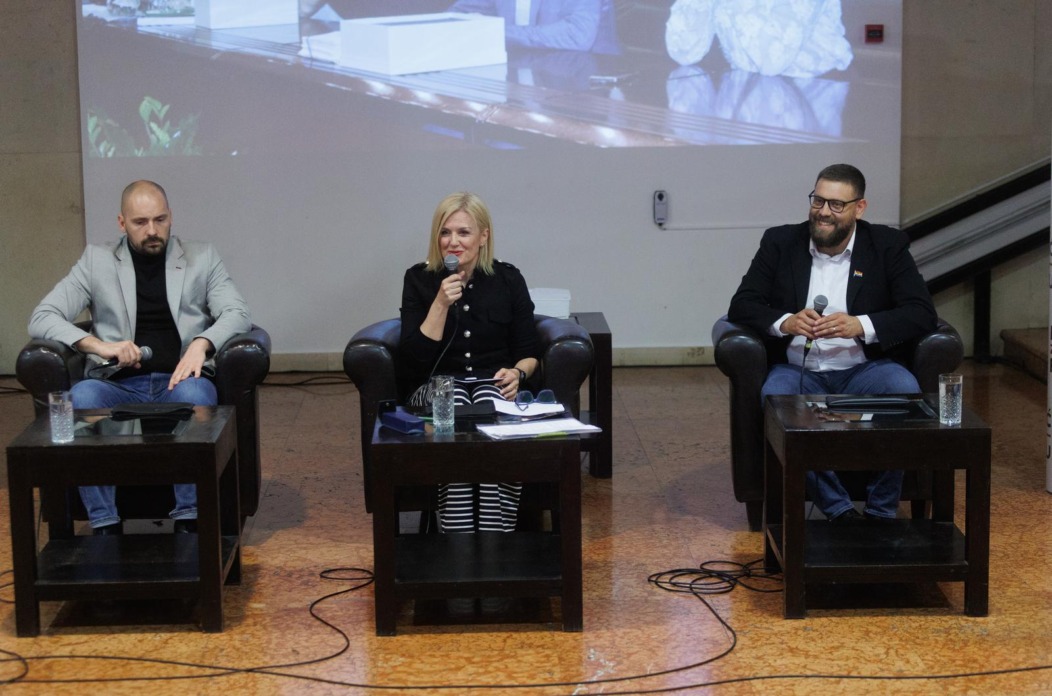 Rijeka: Tribina “Ljudi”, na kojoj je kandidatkinja Iva Rinčić predstavila svoj tim i službeno započela kampanju Rijeka: Tribina “Ljudi”, na kojoj je kandidatkinja Iva Rinčić predstavila svoj tim i službeno započela kampanju