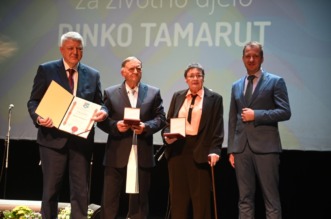 dan zupanije pgz (1) dan zupanije pgz (1)