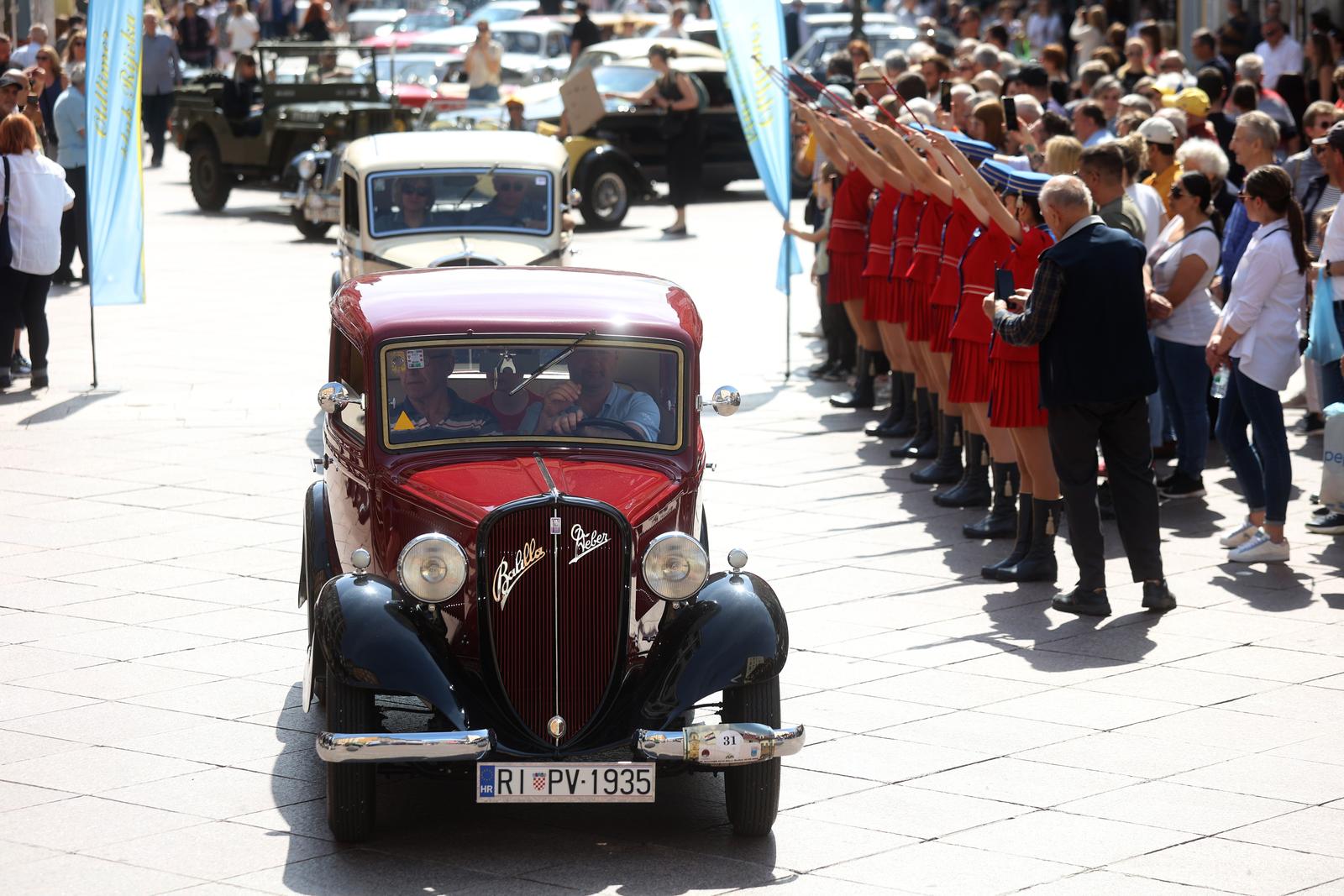 Oldtimer Rijeka Rally i ove godine startao s Korza