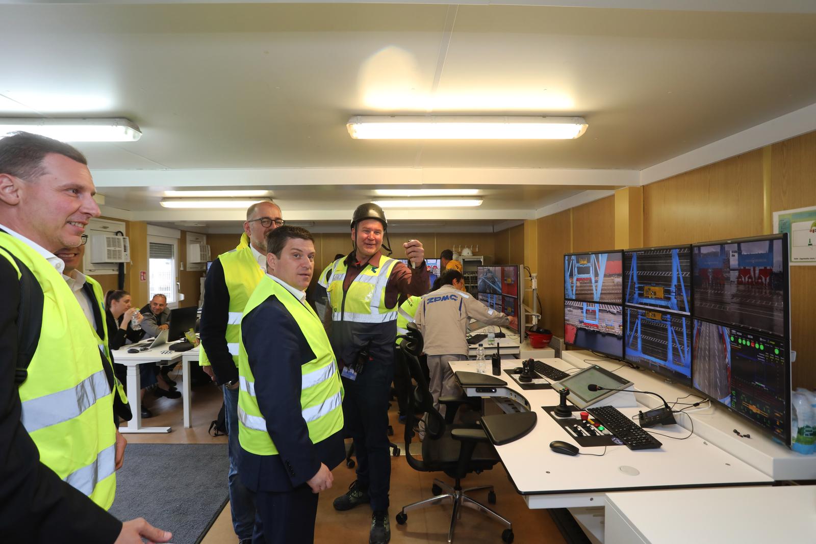 Rijeka: Oleg Butković i Denis Vukorepa u obilasku Rijeka Gatewaya Rijeka: Oleg Butković i Denis Vukorepa u obilasku Rijeka Gatewaya