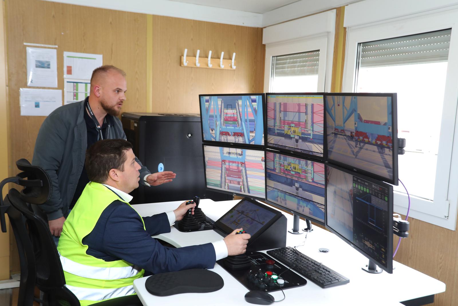 Rijeka: Oleg Butković i Denis Vukorepa u obilasku Rijeka Gatewaya Rijeka: Oleg Butković i Denis Vukorepa u obilasku Rijeka Gatewaya