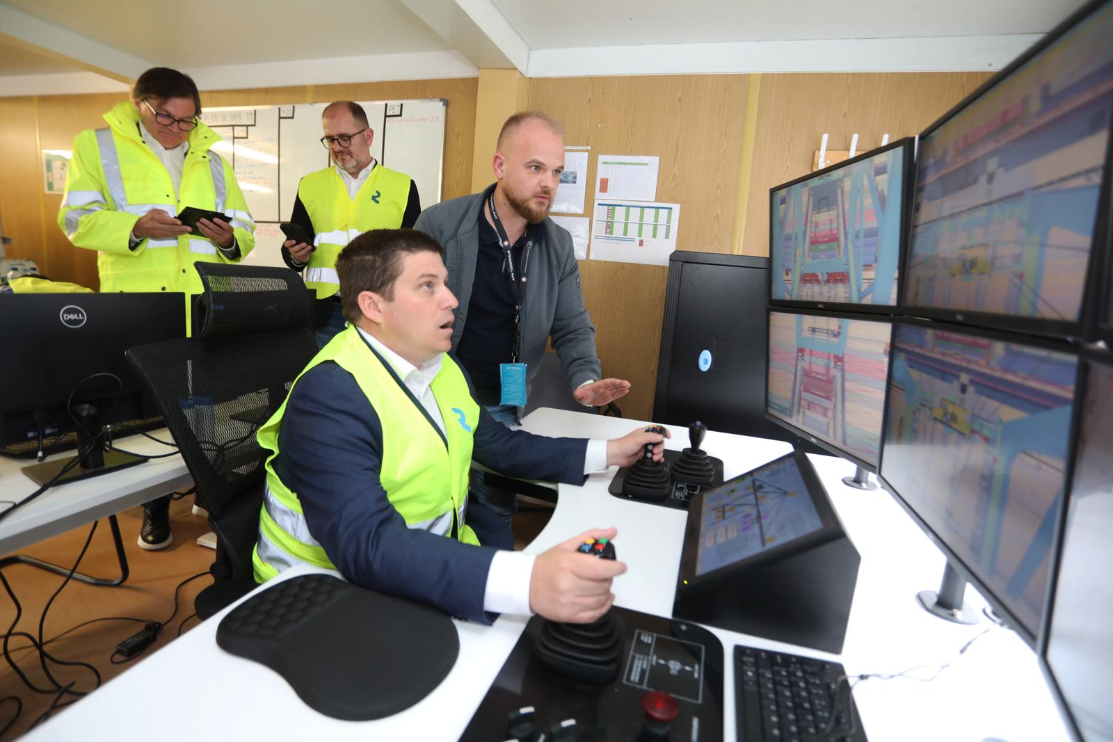 Rijeka: Oleg Butković i Denis Vukorepa u obilasku Rijeka Gatewaya Rijeka: Oleg Butković i Denis Vukorepa u obilasku Rijeka Gatewaya
