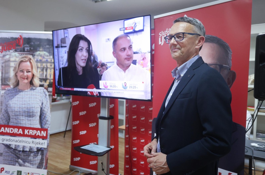 Rijeka: Doček izbornih rezultata u izbornom stožeru SDP-a Rijeka: Doček izbornih rezultata u izbornom stožeru SDP-a