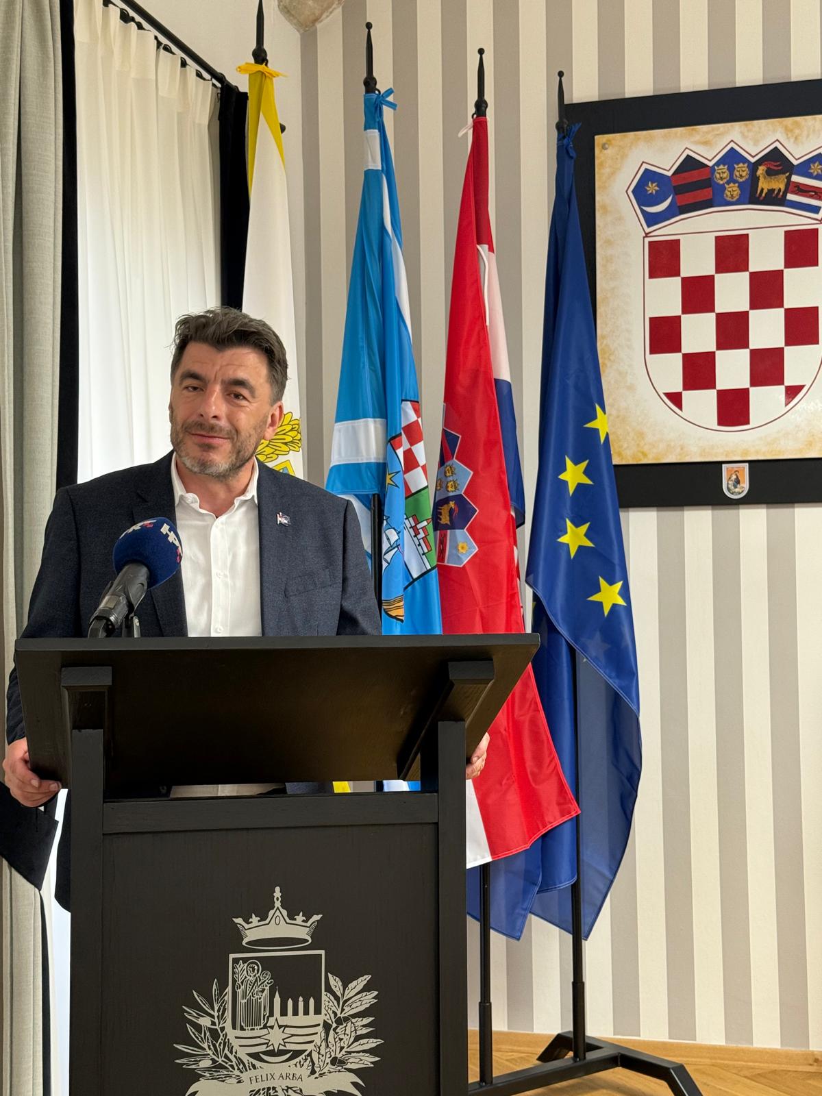Potpisivanje ugovora za luku Rab_4 Potpisivanje ugovora za luku Rab_4