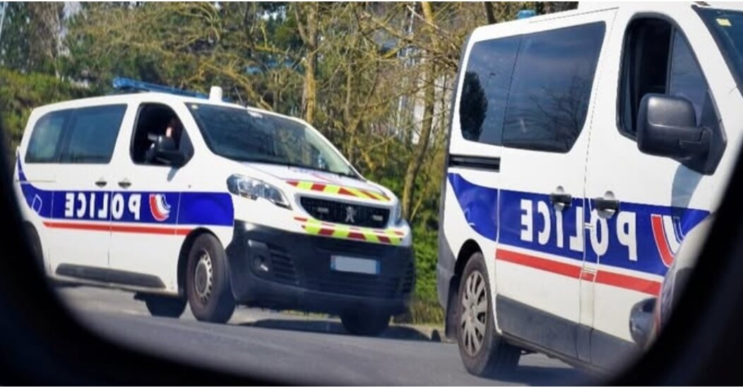 FRANCUSKA POLICIJA