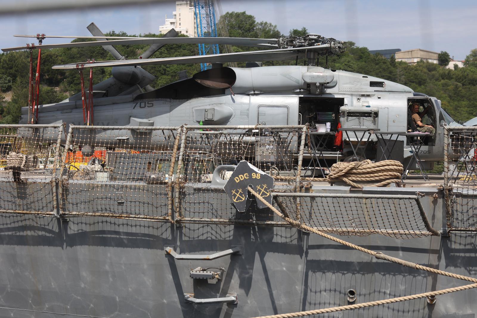 Rijeka: Posjet brodu Američke ratne mornarice USS Forrest Sherman u brodogradilištu Viktor Lenac Rijeka: Posjet brodu Američke ratne mornarice USS Forrest Sherman u brodogradilištu Viktor Lenac
