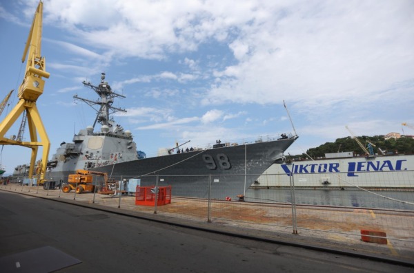Rijeka: Posjet brodu Američke ratne mornarice USS Forrest Sherman u brodogradilištu Viktor Lenac Rijeka: Posjet brodu Američke ratne mornarice USS Forrest Sherman u brodogradilištu Viktor Lenac