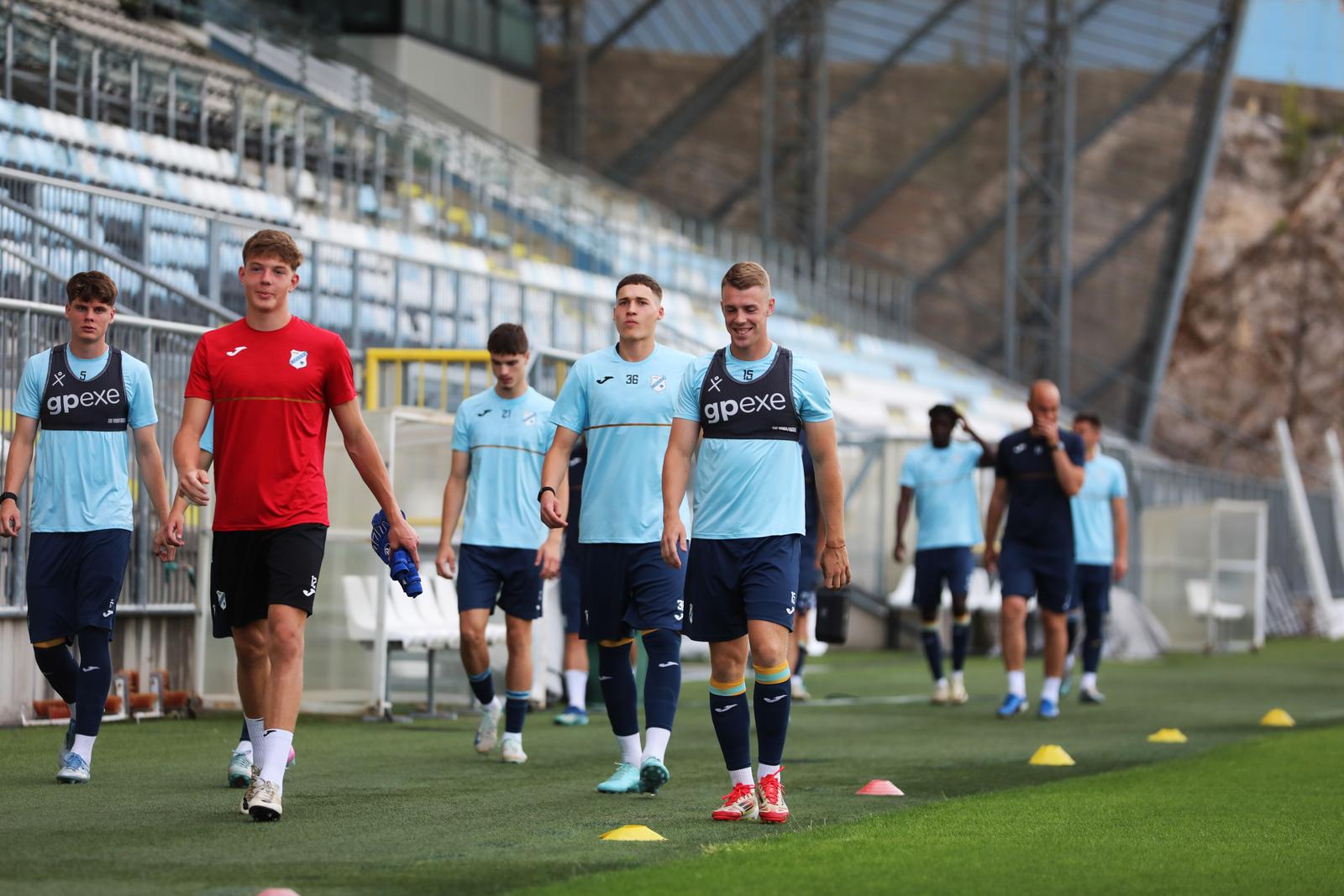 Rijeka: Početak priprema nogometaša HNK Rijeke Rijeka: Početak priprema nogometaša HNK Rijeke