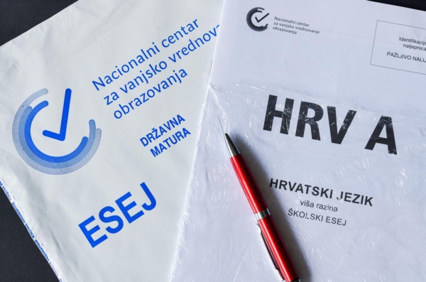 Ilustracija za pripreme i polaganje ispita državne mature Ilustracija za pripreme i polaganje ispita državne mature
