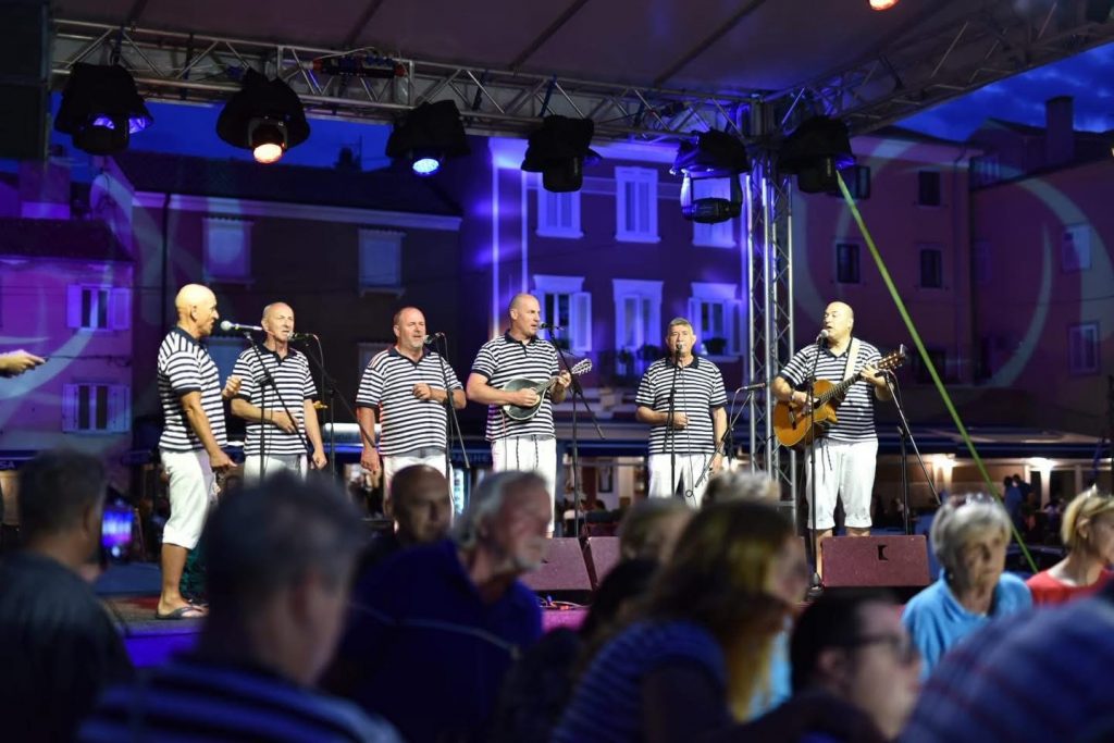 creski-kaic-klapa-1024×683 creski-kaic-klapa-1024×683