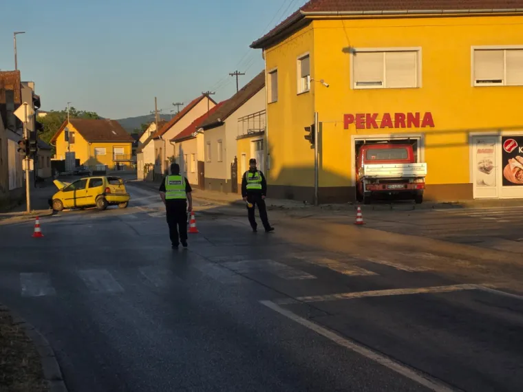 kamion požega 14