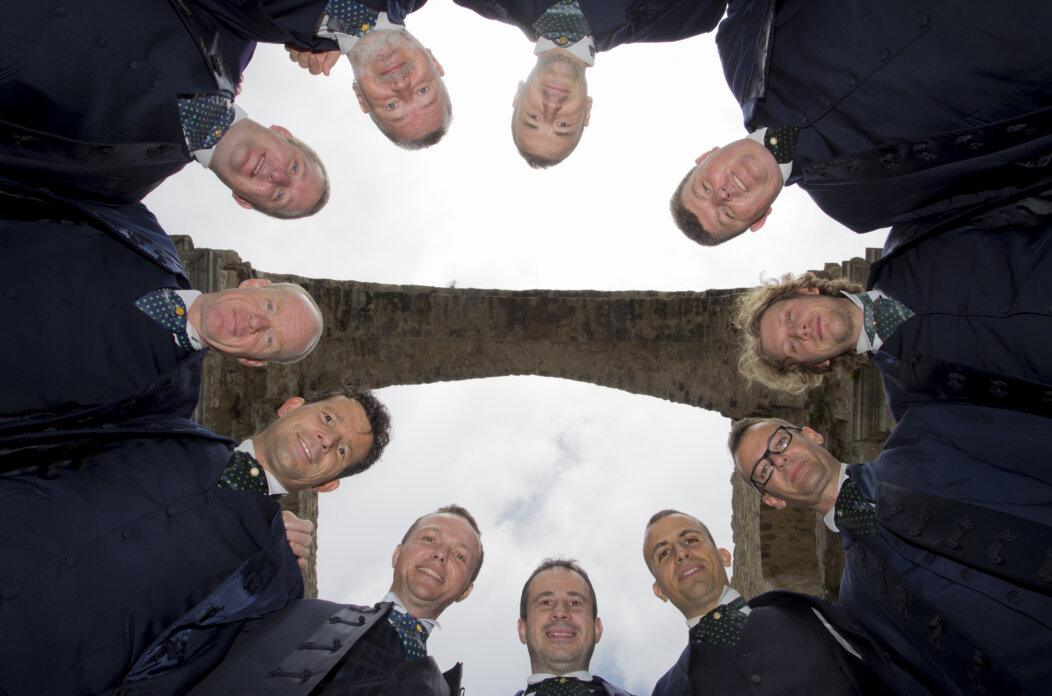 MUSKA KLAPA KASTAV – PHOTO BY ROBERT KALCIC