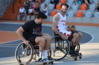 Kostrena: Neformalna košarkaška reprezezentacija Hrvatskoga sabora održala je sportski susret s mladim sportašima s invaliditetom Kostrena: Neformalna košarkaška reprezezentacija Hrvatskoga sabora održala je sportski susret s mladim sportašima s invaliditetom