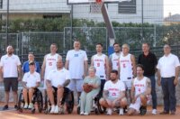 Kostrena: Neformalna košarkaška reprezezentacija Hrvatskoga sabora održala je sportski susret s mladim sportašima s invaliditetom Kostrena: Neformalna košarkaška reprezezentacija Hrvatskoga sabora održala je sportski susret s mladim sportašima s invaliditetom