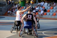 Kostrena: Neformalna košarkaška reprezezentacija Hrvatskoga sabora održala je sportski susret s mladim sportašima s invaliditetom Kostrena: Neformalna košarkaška reprezezentacija Hrvatskoga sabora održala je sportski susret s mladim sportašima s invaliditetom