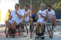 Kostrena: Neformalna košarkaška reprezezentacija Hrvatskoga sabora održala je sportski susret s mladim sportašima s invaliditetom Kostrena: Neformalna košarkaška reprezezentacija Hrvatskoga sabora održala je sportski susret s mladim sportašima s invaliditetom