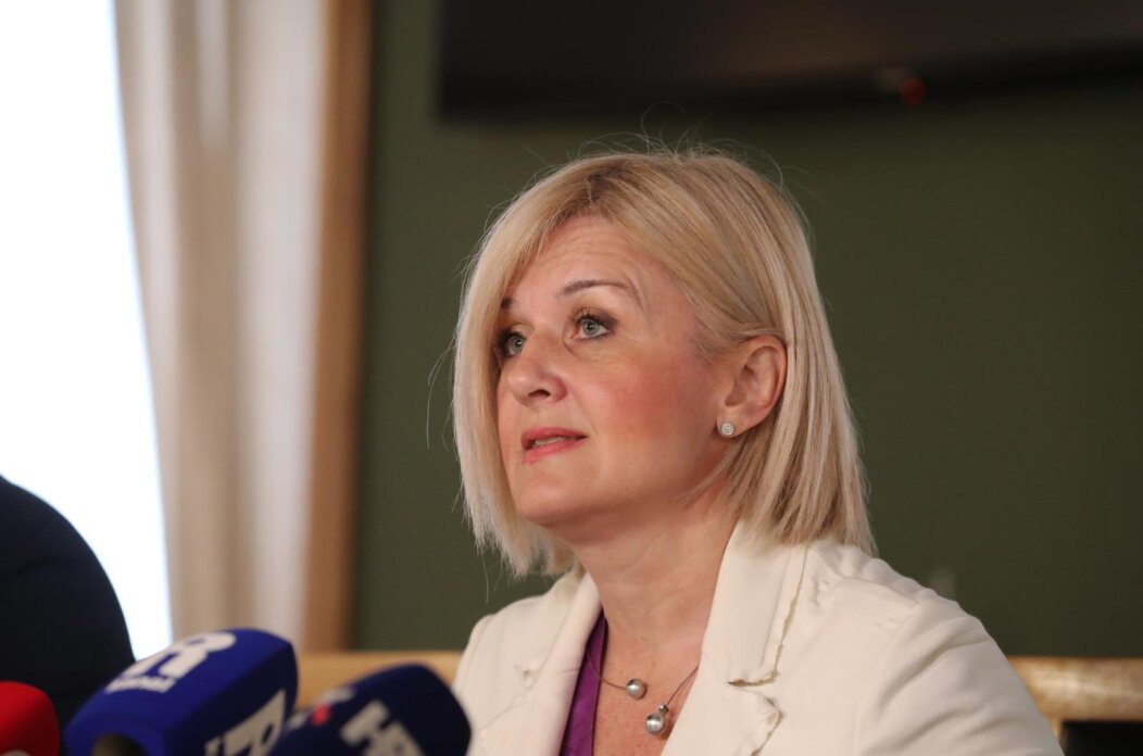 Rijeka: Konferencija za medije gradonačelnice Ive Rinčić Rijeka: Konferencija za medije gradonačelnice Ive Rinčić