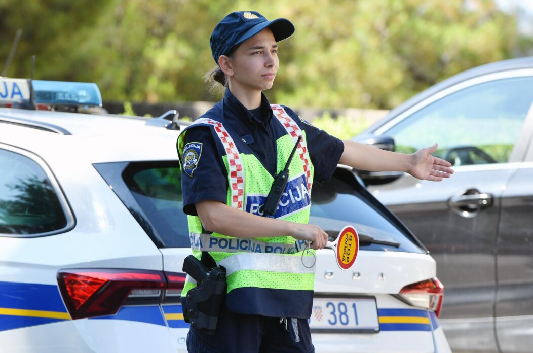 ibenik: Kontrole prometne policije na gradskim ulicama ibenik: Kontrole prometne policije na gradskim ulicama