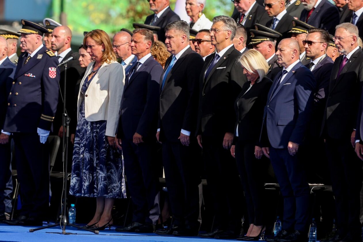 Zagreb: Svečani vojni mimohod u povodu 30 godina VRO Oluja
