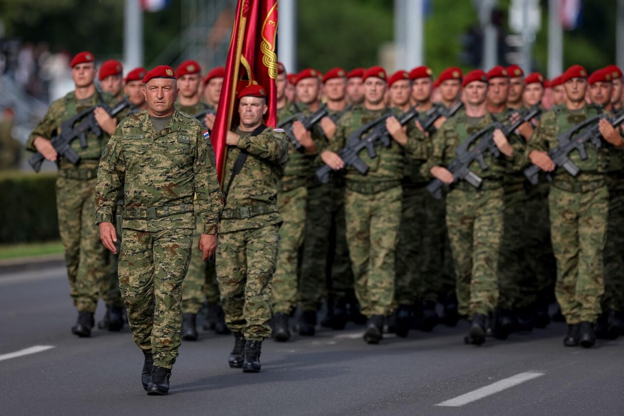 Zagreb: Svečani vojni mimohod u povodu 30 godina VRO Oluja