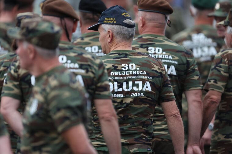 Zagreb: Okupljanje vojske u Vukovarskoj ulici uoči generalne probe svečanog vojnog mimohoda
