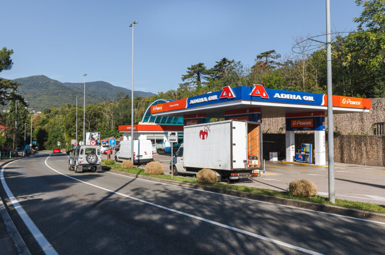 Opatija Matulji benzinska pumpa-7842