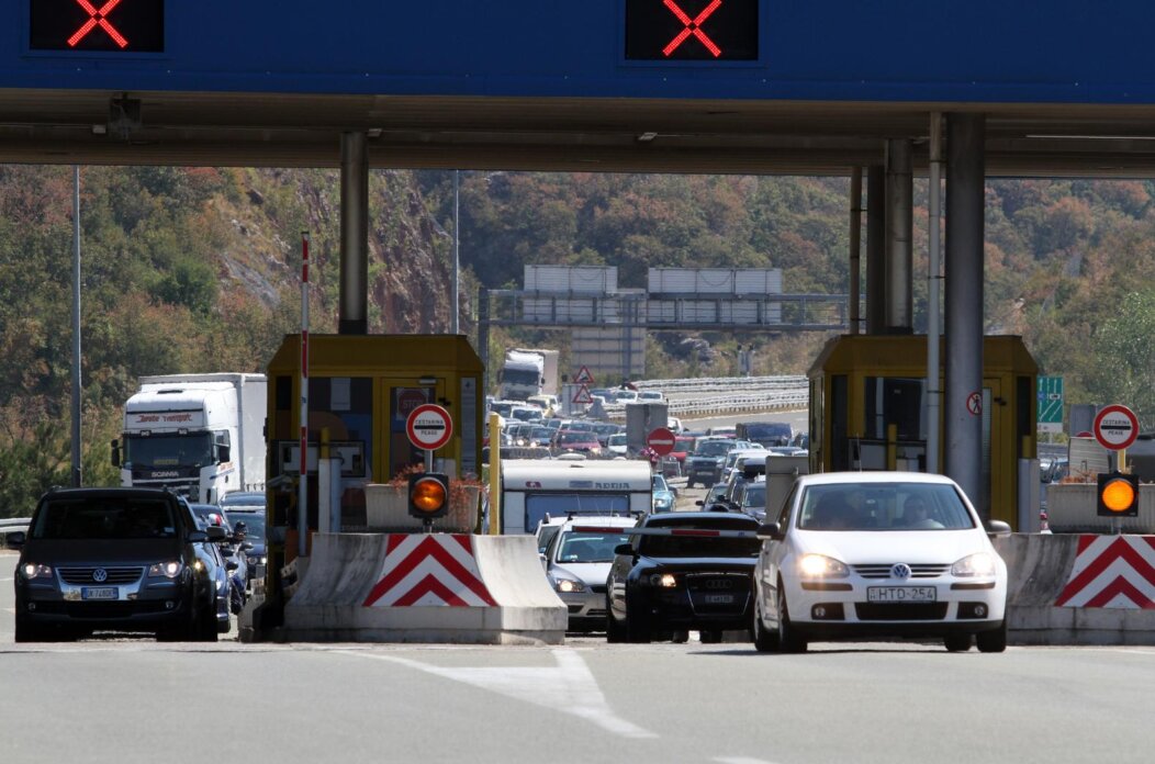 Rijeka: Duga?ke kolone na autocesti Rijeka – Zagreb u smjeru mora