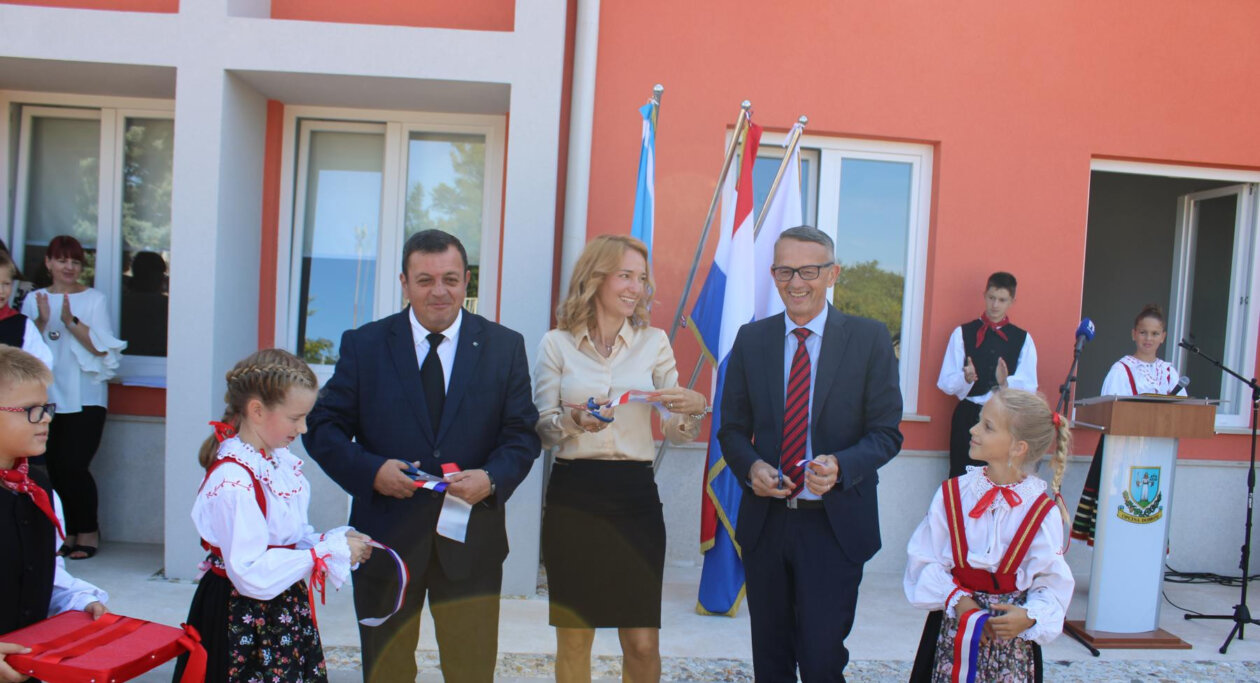 Skola-Dobrinj-vrpca
