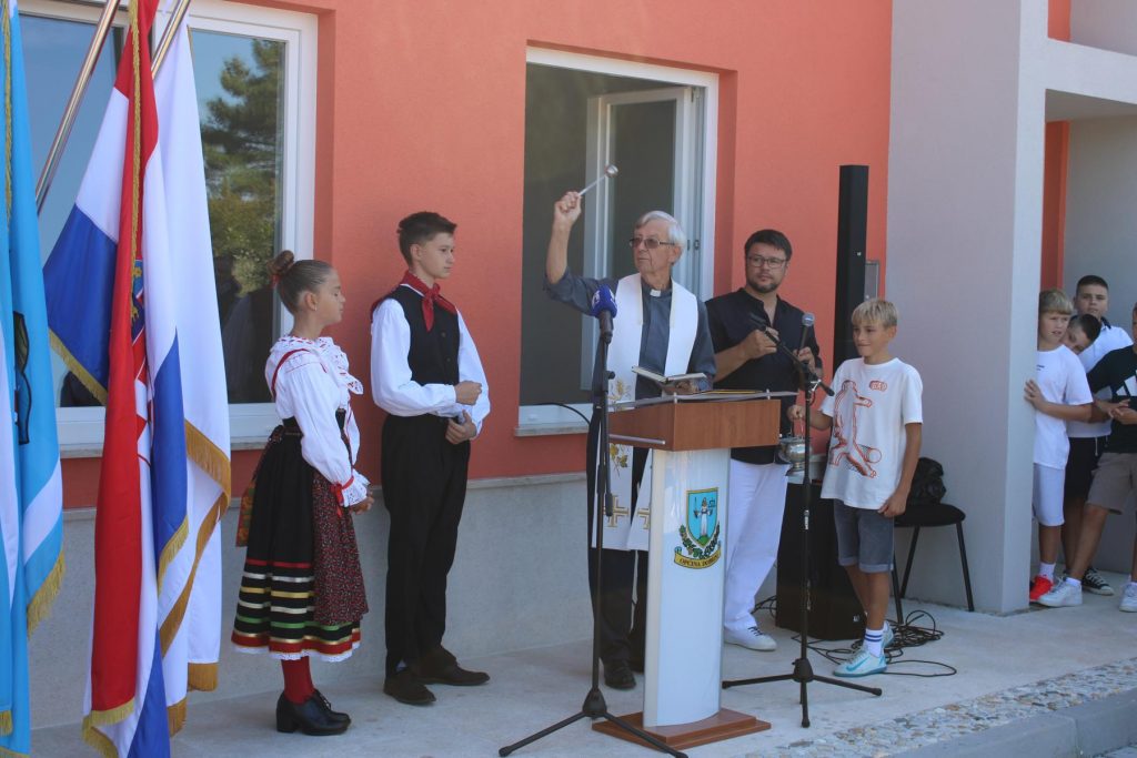 pgz osnovna skola dobrinj (18)