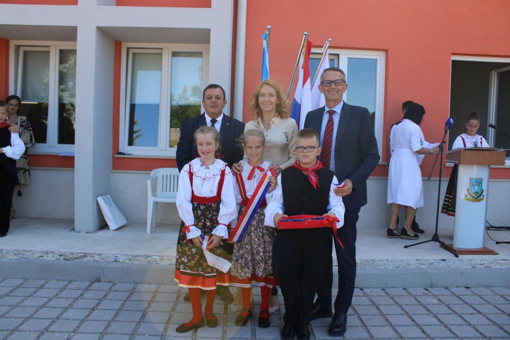 pgz osnovna skola dobrinj (19)