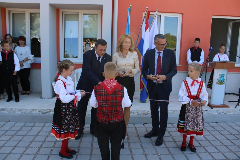 pgz osnovna skola dobrinj (21)