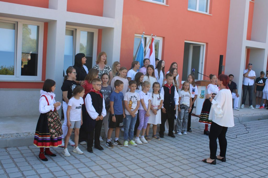 pgz osnovna skola dobrinj (22)