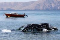Iz mora kod Senja izvučen automobil u kojem je poginulo četvero stranih državljana Iz mora kod Senja izvučen automobil u kojem je poginulo četvero stranih državljana