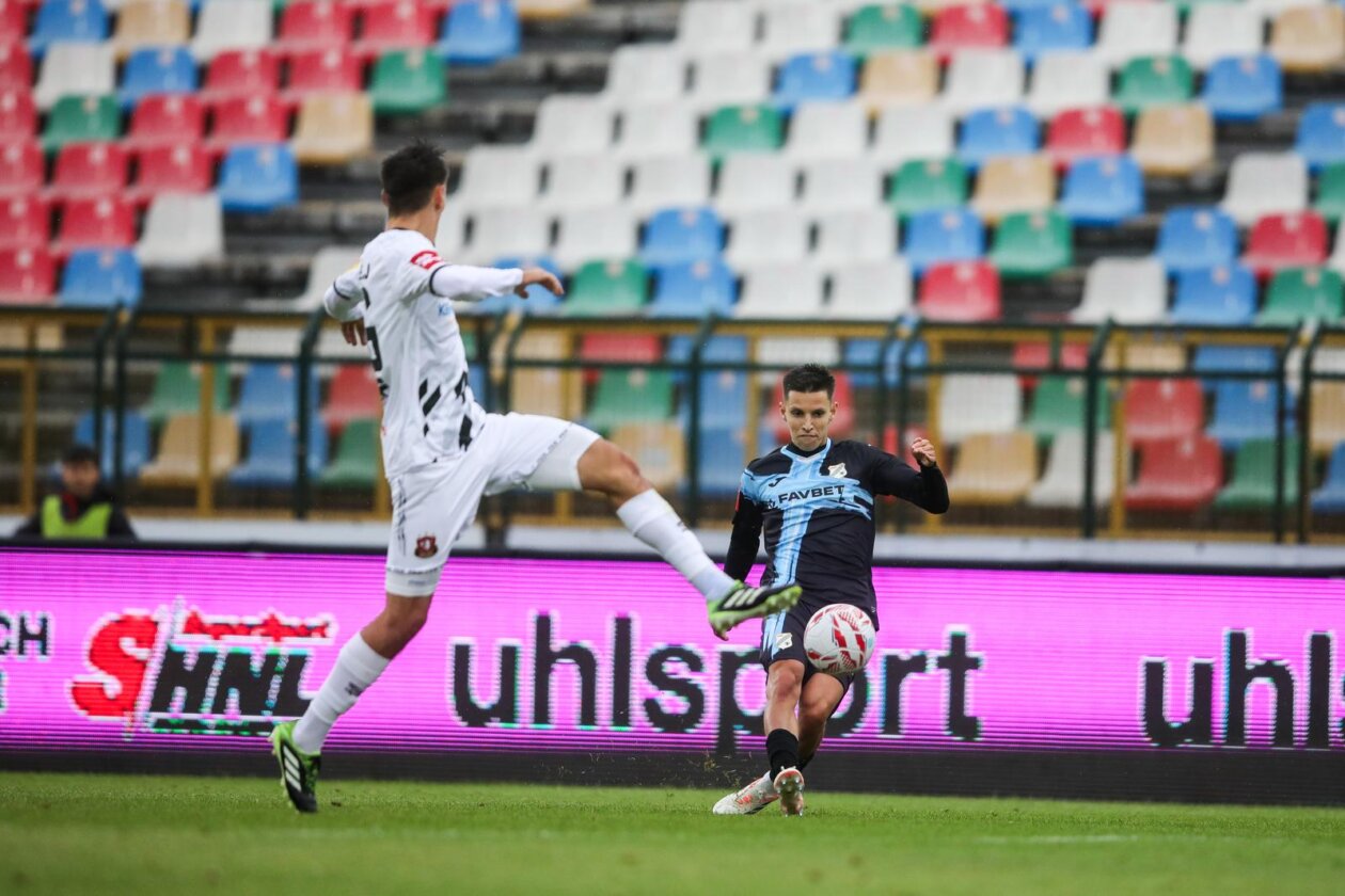 Velika Gorica: Rijeka i Gorica sastali se u 9. kolu SuperSport HNL-a Velika Gorica: Rijeka i Gorica sastali se u 9. kolu SuperSport HNL-a