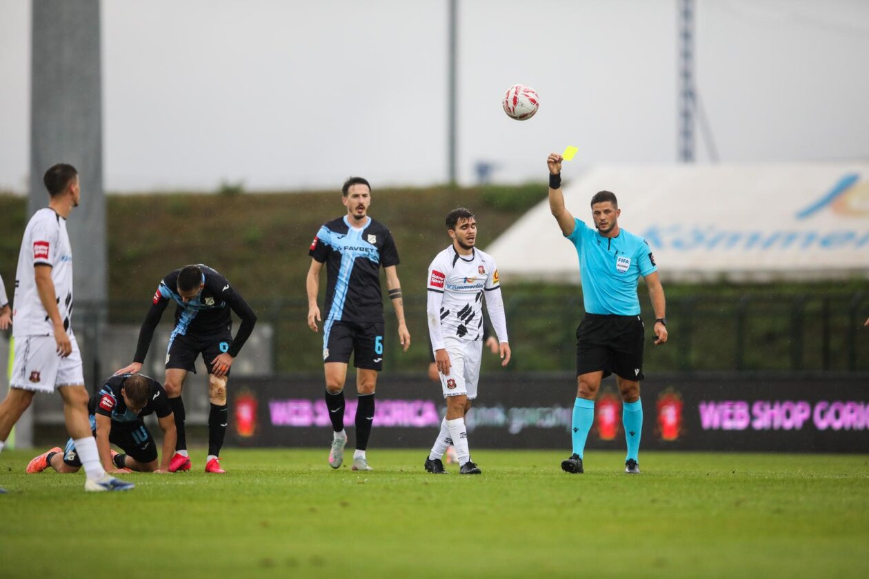 Velika Gorica: Rijeka i Gorica sastali se u 9. kolu SuperSport HNL-a Velika Gorica: Rijeka i Gorica sastali se u 9. kolu SuperSport HNL-a