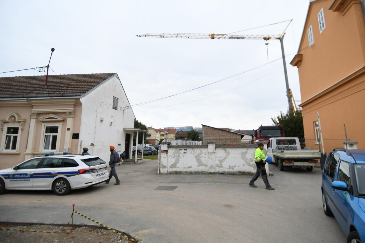 Urušio se zid zatvora u Bjelovaru, poginula dva radnika