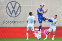 Slaven Belupo i Rijeka sastali se u 10. kolu SuperSport HNL-a Slaven Belupo i Rijeka sastali se u 10. kolu SuperSport HNL-a