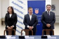 Rijeka: Potpisivanje Ugovora o dodjeli bespovratnih sredstava za projekt Elektrifikacija KD Autotrolej Rijeka: Potpisivanje Ugovora o dodjeli bespovratnih sredstava za projekt Elektrifikacija KD Autotrolej