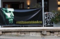Novo Mesto: Građani pristižu na prosvjedni skup, održat će se i politički summit