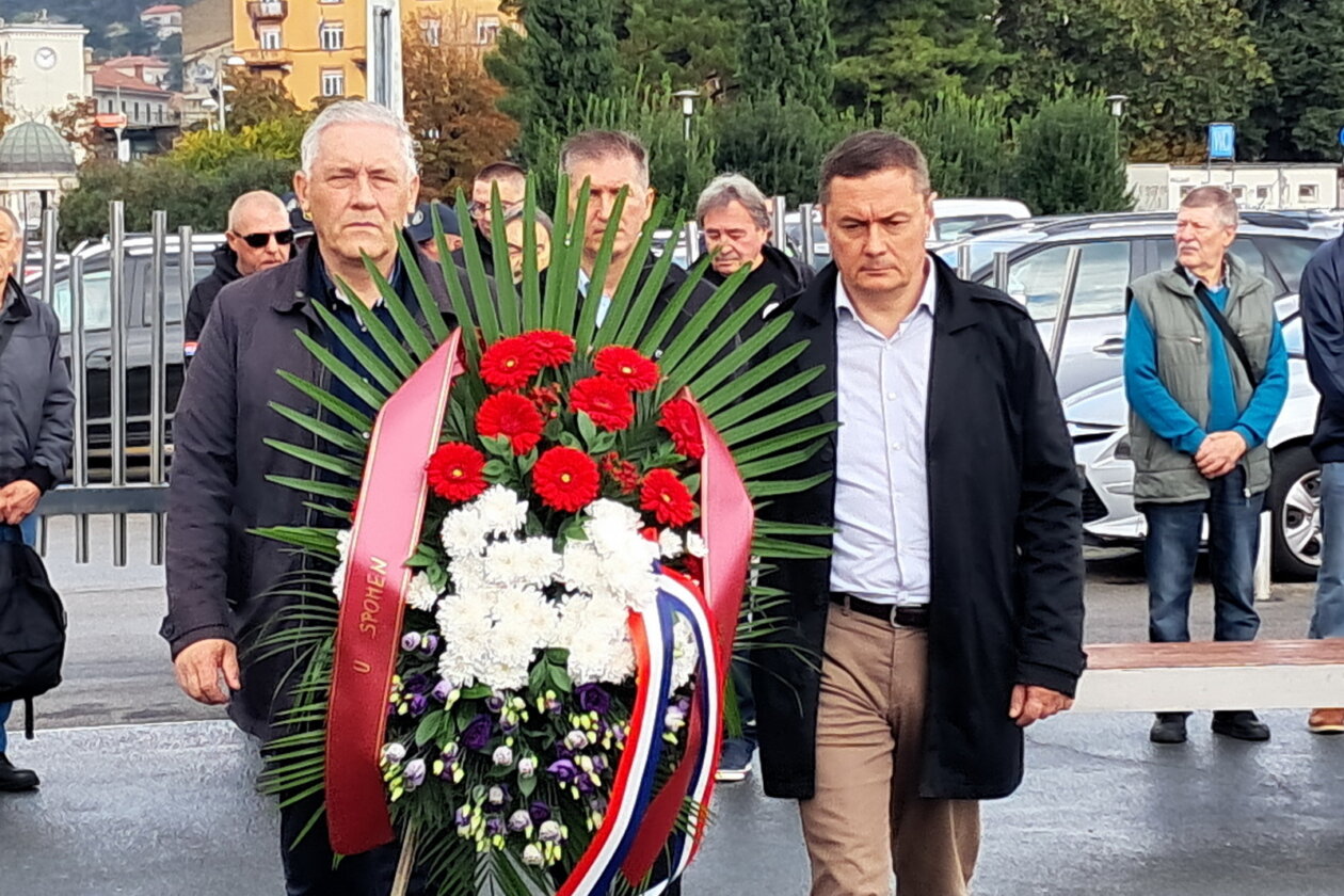 Polaganje-vijenaca-128-brigada-45