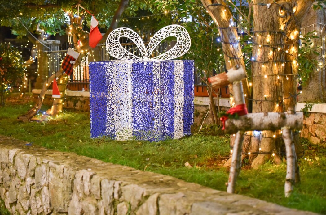 Cres-Advent Cres-Advent